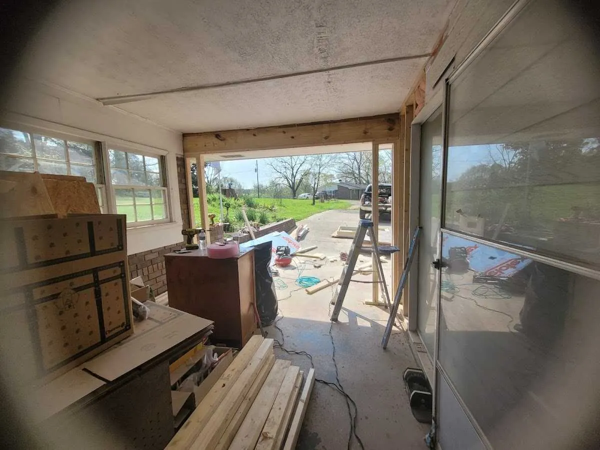 Air movers and dehumidifier for Water Mitigation Services in Wonder Lake